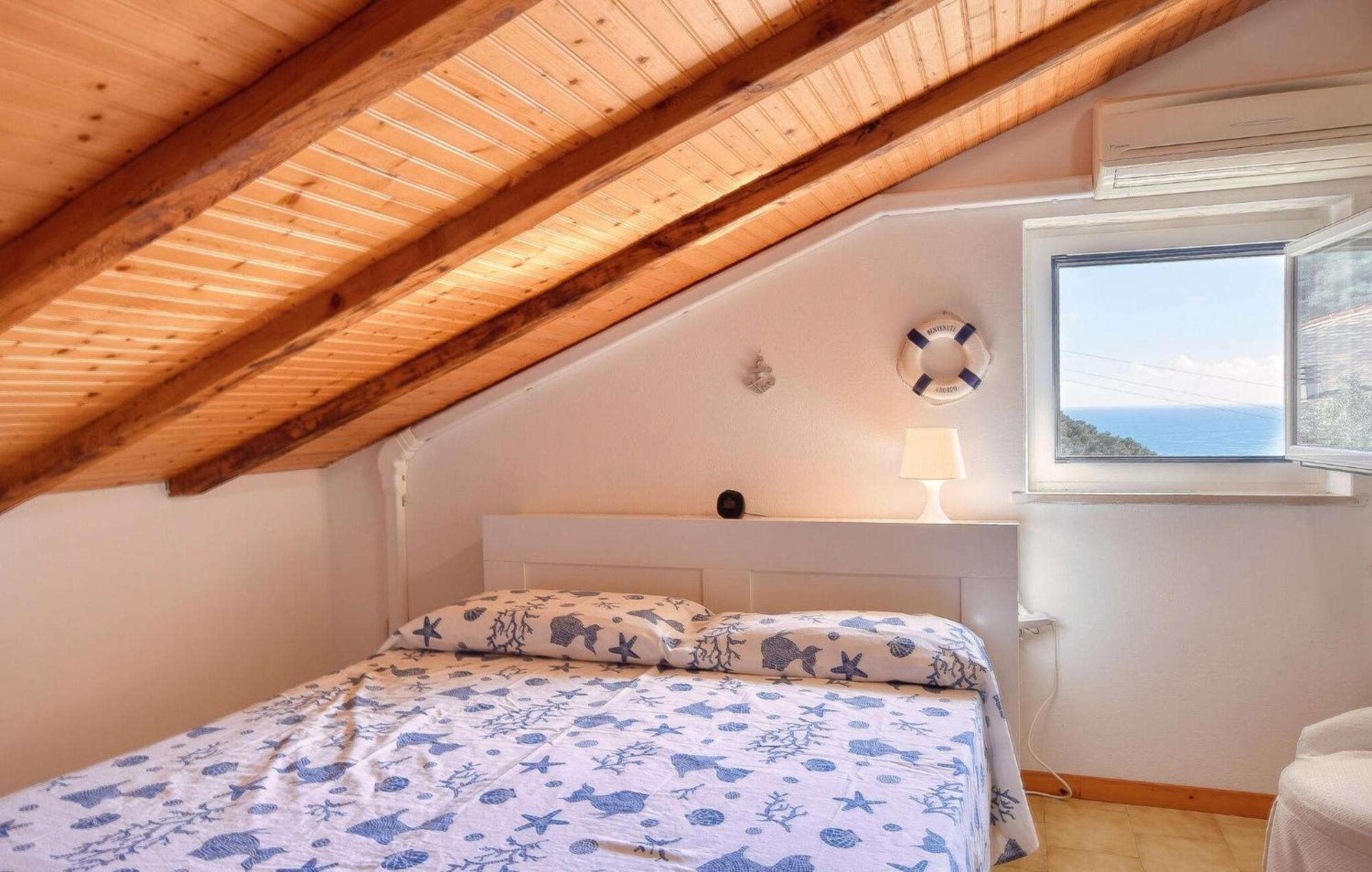 2 Bedroom Stunning Apartment In Moneglia Exteriör bild