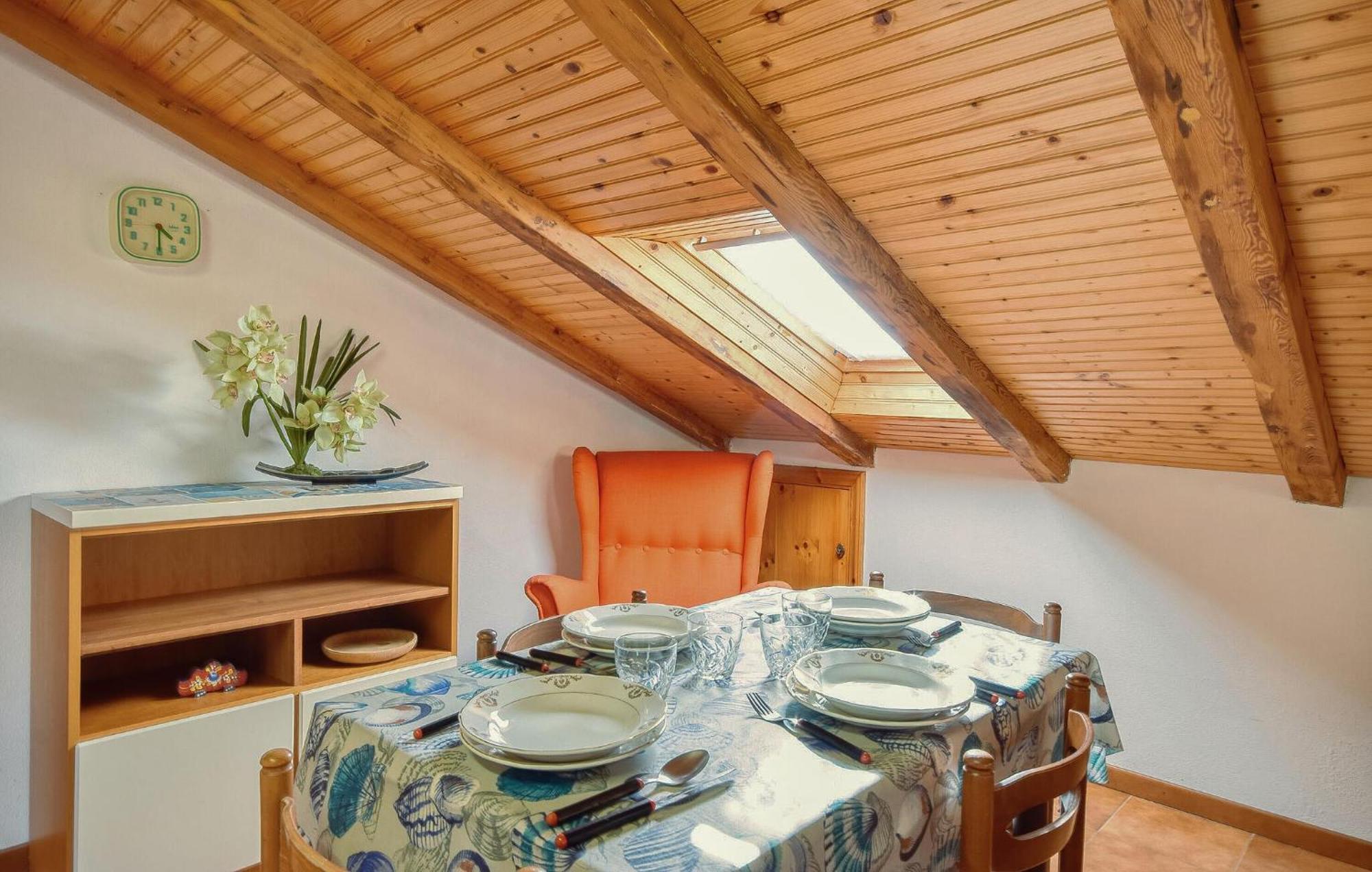 2 Bedroom Stunning Apartment In Moneglia Exteriör bild